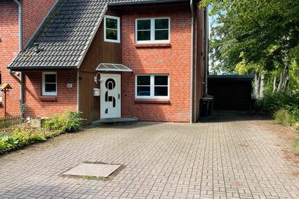 Haus Schuby - 5 Zimmer, 145 m&sup2;, 1.760&euro; | Angebot:26034111