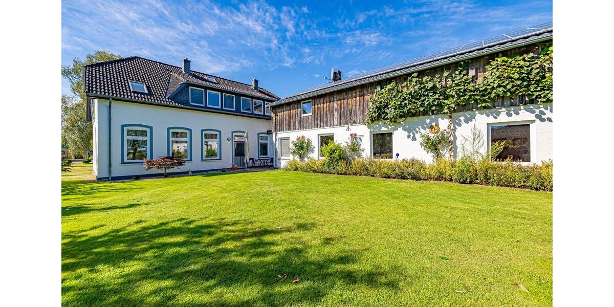 Einfamilienhaus Tolk - 10 Zimmer, 320 m&sup2;, 750.000&euro; | Angebot:25782710