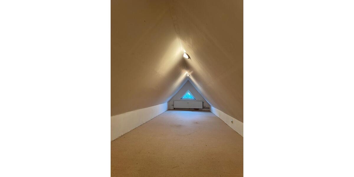 Etagenwohnung Handewitt Jarplund - 4 Zimmer, 100 m&sup2;, 1.000&euro; | Angebot:26539045