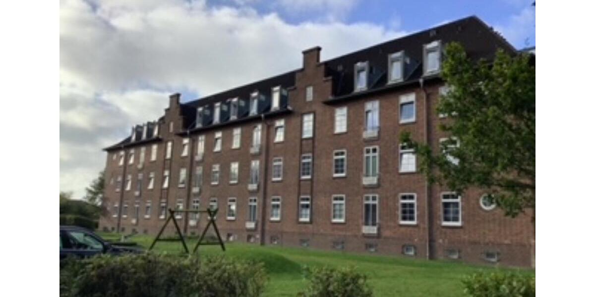 Etagenwohnung Flensburg Altstadt - 4 Zimmer, 110 m&sup2;, 750&euro; | Angebot:23793279