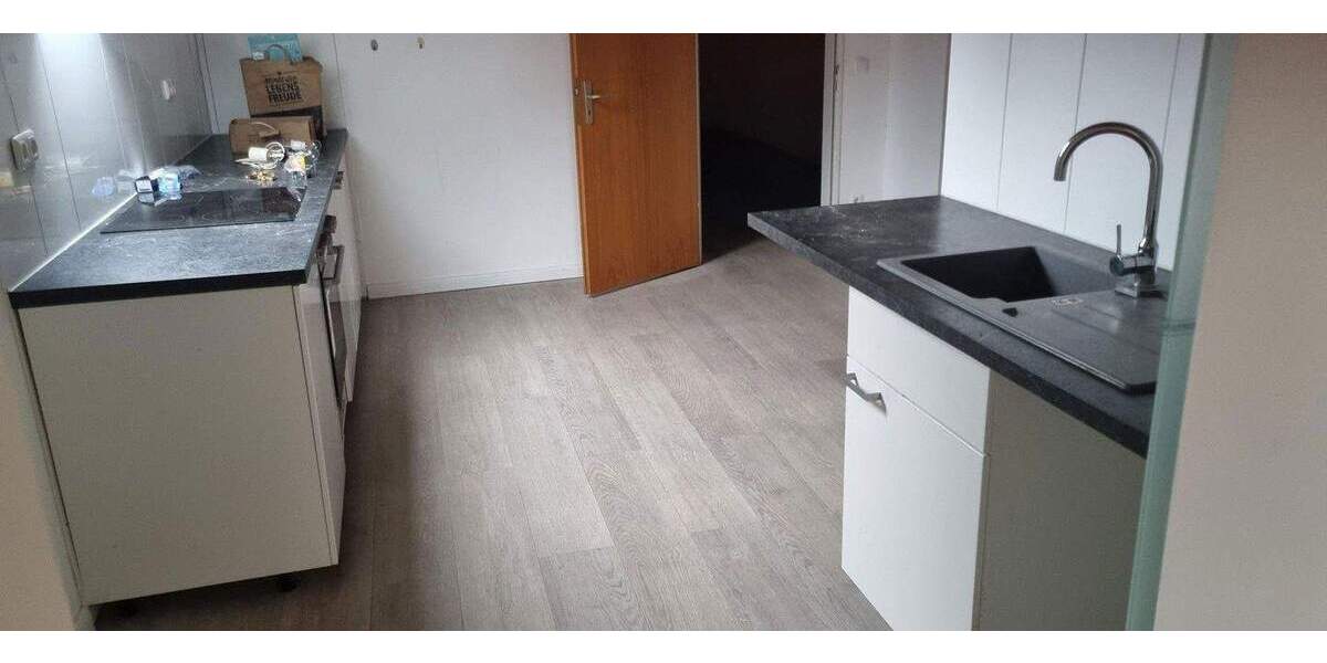 Mehrfamilienhaus, Wohnhaus Leck - 7 Zimmer, 170 m&sup2;, 370.000&euro; | Angebot:25724256