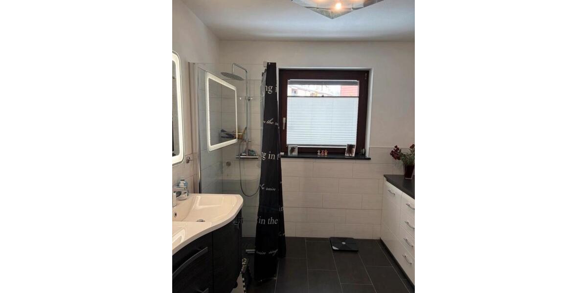 Bungalow Flensburg Fruerlund - 5 Zimmer, 200 m&sup2;, 455.000&euro; | Angebot:26301248