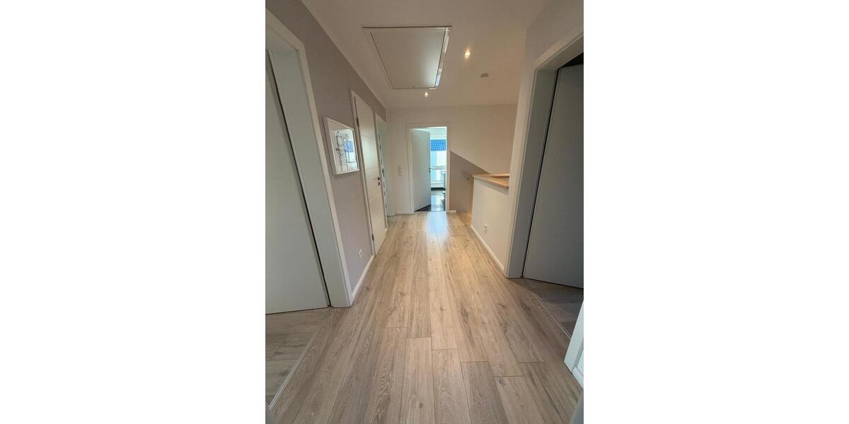 Einfamilienhaus Harrislee - 7 Zimmer, 204 m&sup2;, 949.000&euro; | Angebot:26796193