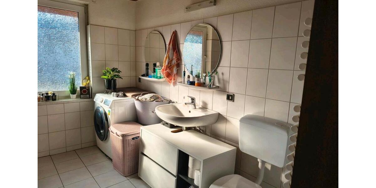 Mehrfamilienhaus, Wohnhaus Steinbergkirche - 10.5 Zimmer, 304 m&sup2;, 380.000&euro; | Angebot:25757469