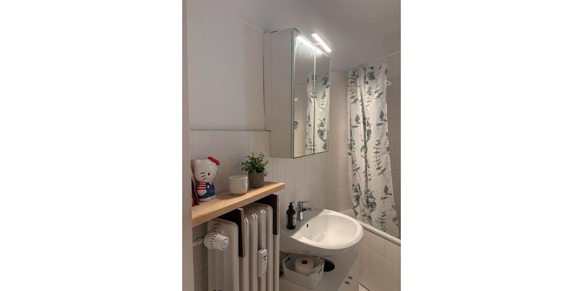 Etagenwohnung Flensburg Altstadt - 4 Zimmer, 105 m&sup2;, 405&euro; | Angebot:25590011