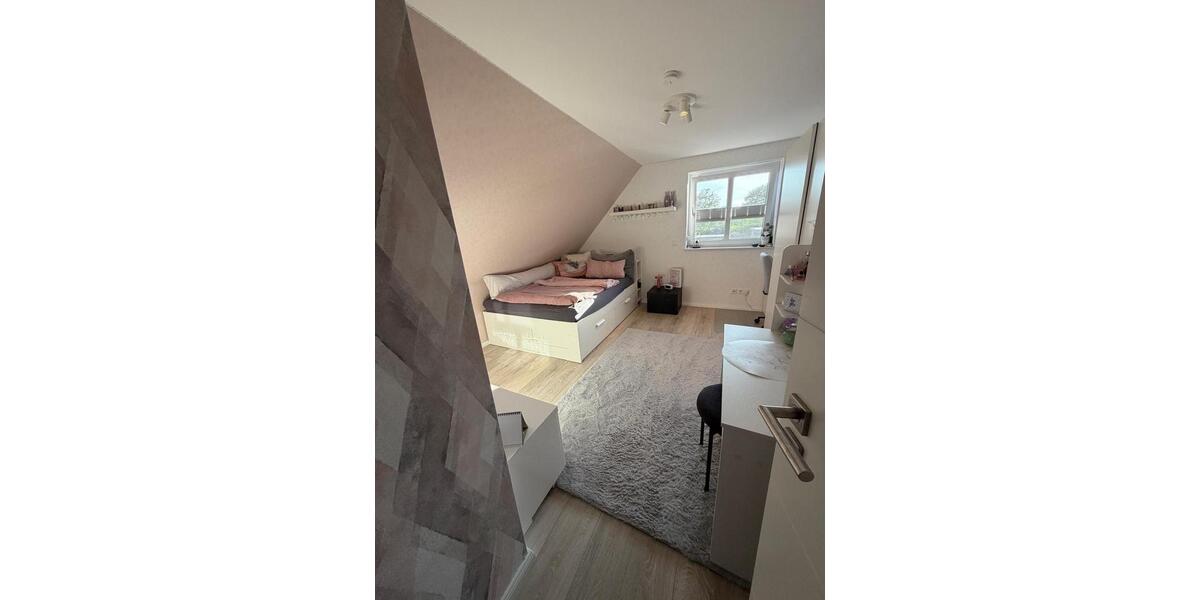 Einfamilienhaus Harrislee - 7 Zimmer, 204 m&sup2;, 949.000&euro; | Angebot:26796193