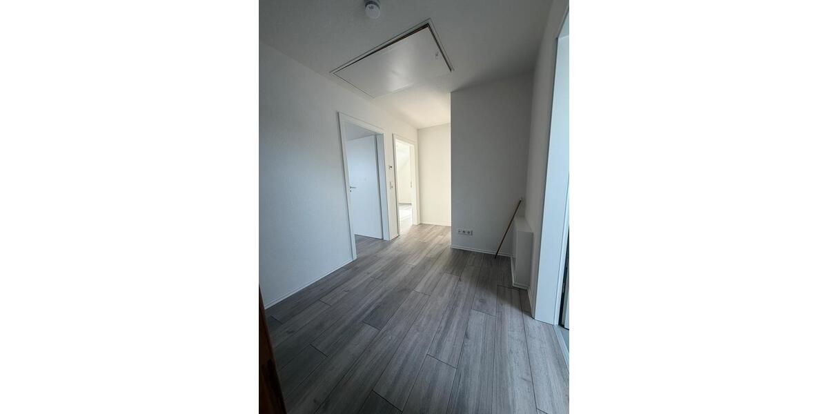 Doppelhaushälfte Großenwiehe - 4 Zimmer, 120 m&sup2;, 1.380&euro; | Angebot:26517066