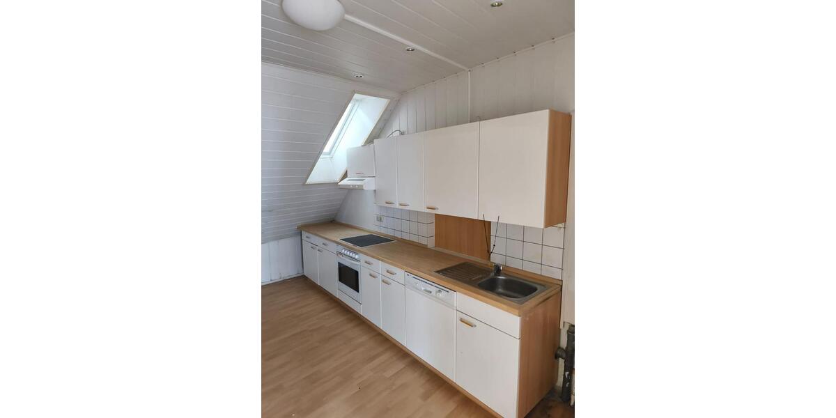 Etagenwohnung Flensburg Altstadt - 4 Zimmer, 83 m&sup2;, 913&euro; | Angebot:25708301