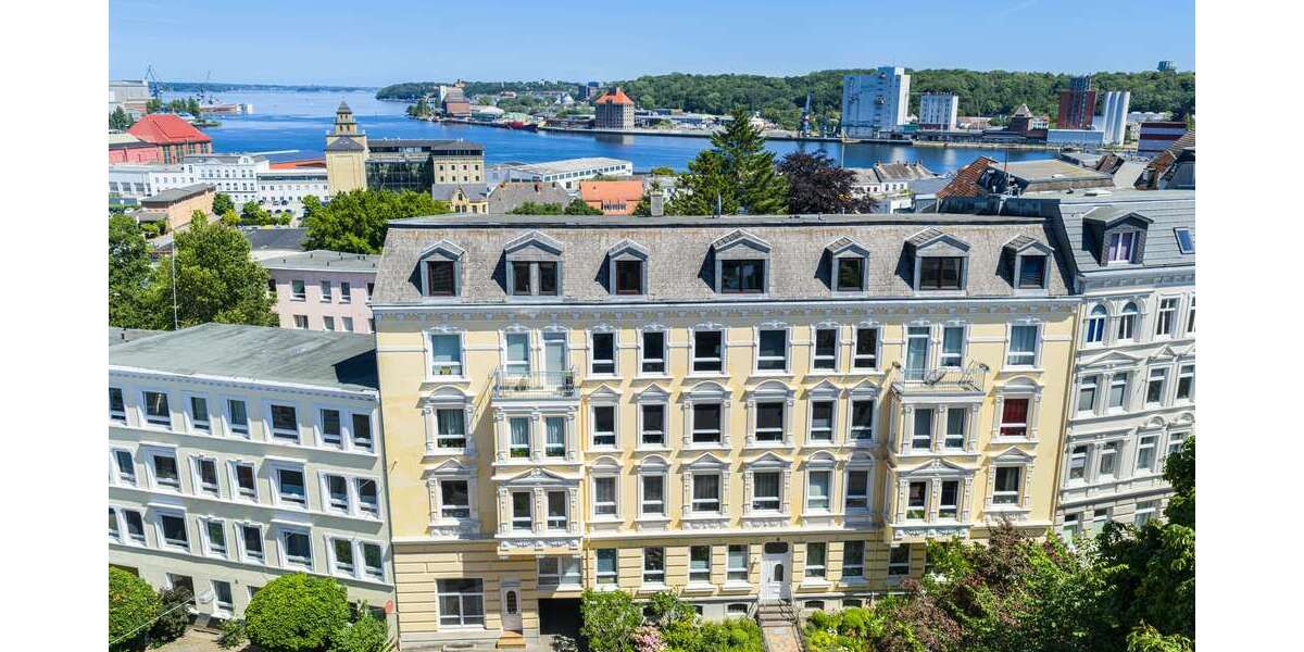 Etagenwohnung Flensburg Altstadt - 4 Zimmer, 101 m&sup2;, 185.000&euro; | Angebot:26757869