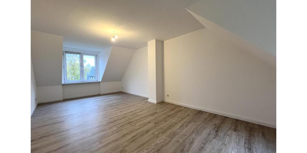 Dachgeschoßwohnung Glücksburg (Ostsee) - 4 Zimmer, 134 m&sup2;, 1.330&euro; | Angebot:23446280