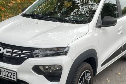 Dacia Spring 23.000 km 12.200 &euro; Flensburg 24943
