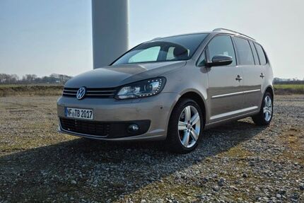VW Touran 240.000 km 7.640 &euro; Achtrup 25917