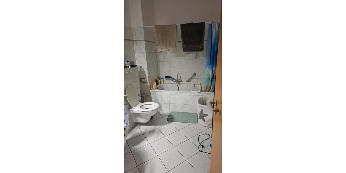 Etagenwohnung Flensburg Altstadt - 2 Zimmer, 75 m&sup2;, 900&euro; | Angebot:25916373
