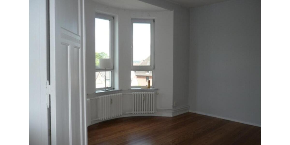 Etagenwohnung Flensburg Fruerlund - 4 Zimmer, 101 m&sup2;, 905&euro; | Angebot:23750426