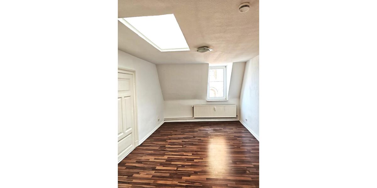 Dachgeschoßwohnung Flensburg Altstadt - 3 Zimmer, 97 m&sup2;, 900&euro; | Angebot:25497945
