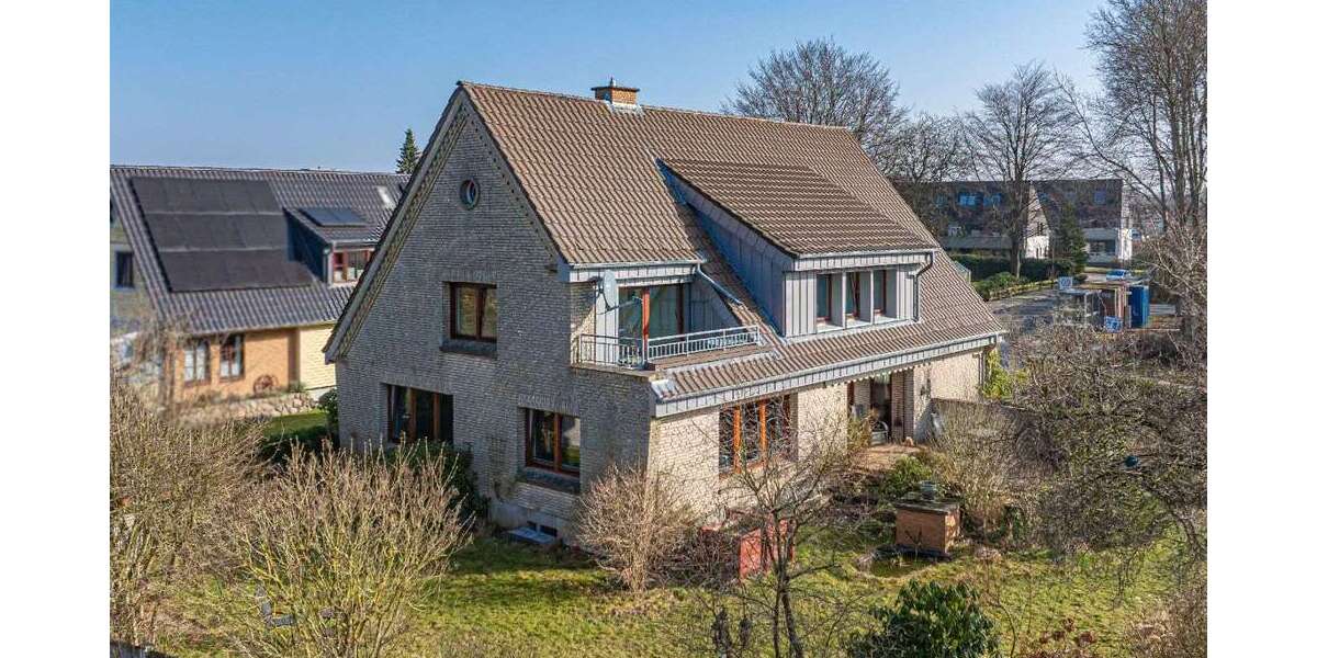 Einfamilienhaus Flensburg Fruerlund - 7 Zimmer, 223 m&sup2;, 525.000&euro; | Angebot:25855715