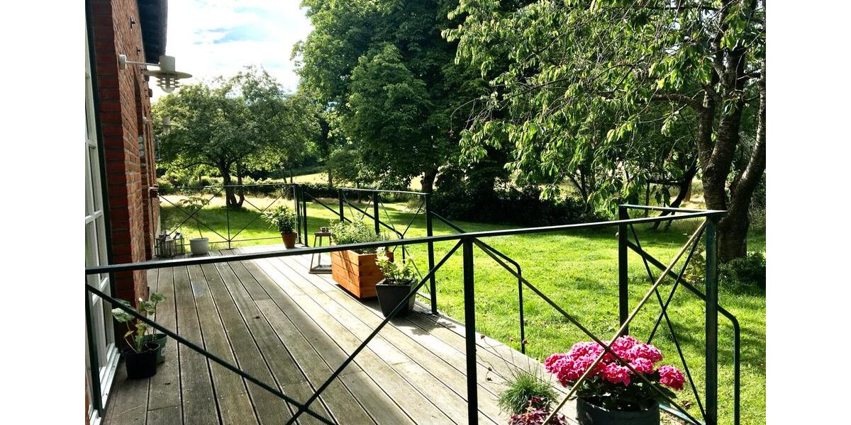 Einfamilienhaus Flensburg Altstadt - 6 Zimmer, 240 m&sup2;, 2.500&euro; | Angebot:25840652