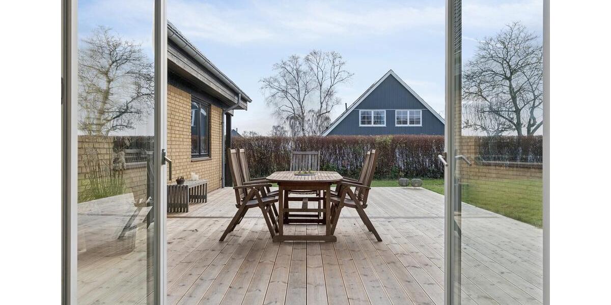 Einfamilienhaus Flensburg Altstadt - 7 Zimmer, 234 m&sup2;, 335.000&euro; | Angebot:25873897