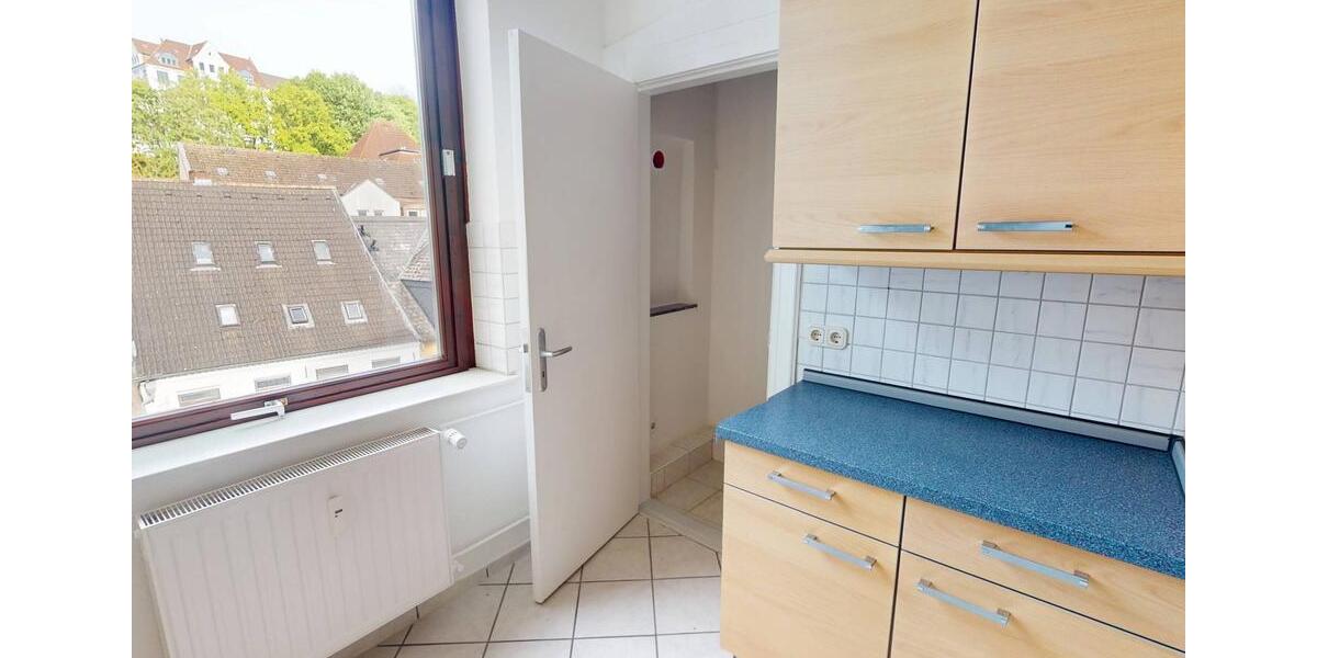Etagenwohnung Flensburg - 5 Zimmer, 125 m&sup2;, 1.199&euro; | Angebot:26644483
