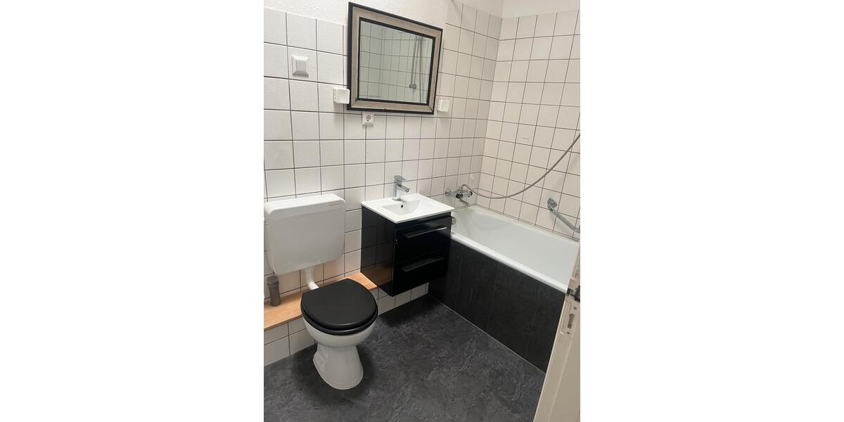 Dachgeschoßwohnung Flensburg Altstadt - 3 Zimmer, 80 m&sup2;, 600&euro; | Angebot:26502031