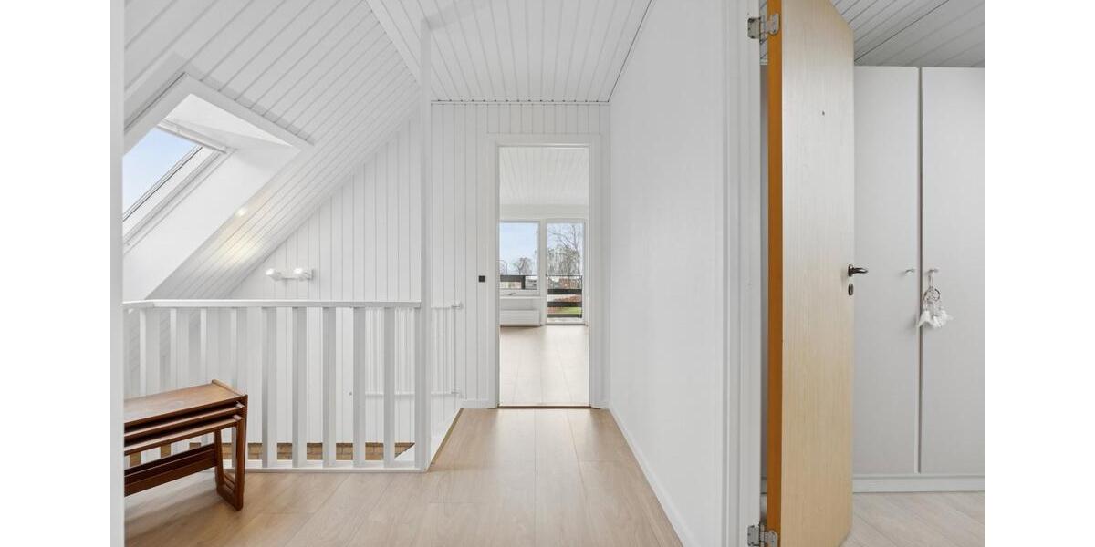 Einfamilienhaus Flensburg Altstadt - 7 Zimmer, 234 m&sup2;, 335.000&euro; | Angebot:25873897