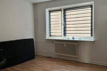Wohnung Flensburg Engelsby - 2 Zimmer, 67 m&sup2;, 590&euro; | Angebot:25796091