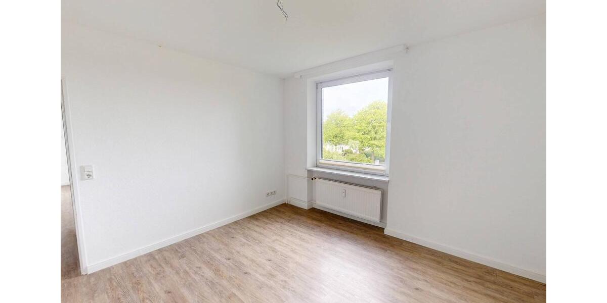 Etagenwohnung Flensburg Fruerlund - 4 Zimmer, 85 m&sup2;, 749&euro; | Angebot:26635402