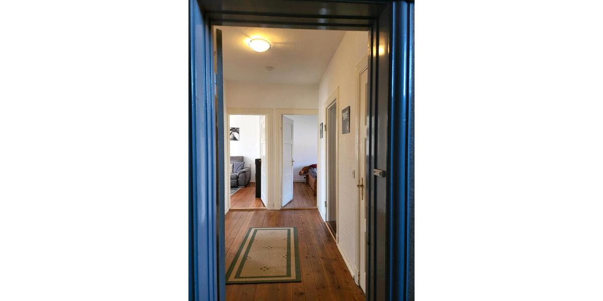 Dachgeschoßwohnung Flensburg - 3 Zimmer, 64 m&sup2;, 640&euro; | Angebot:25810800