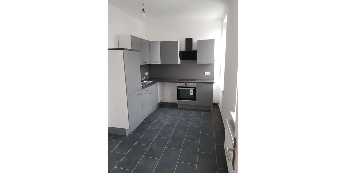 Mehrfamilienhaus, Wohnhaus Flensburg - 7 Zimmer, 360 m&sup2;, 3.240&euro; | Angebot:24836609