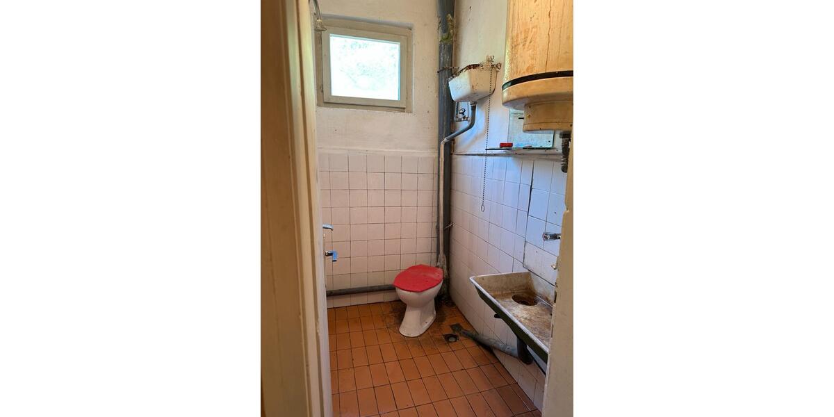 Etagenwohnung Flensburg - 2 Zimmer, 70 m&sup2;, 26.000&euro; | Angebot:21287904