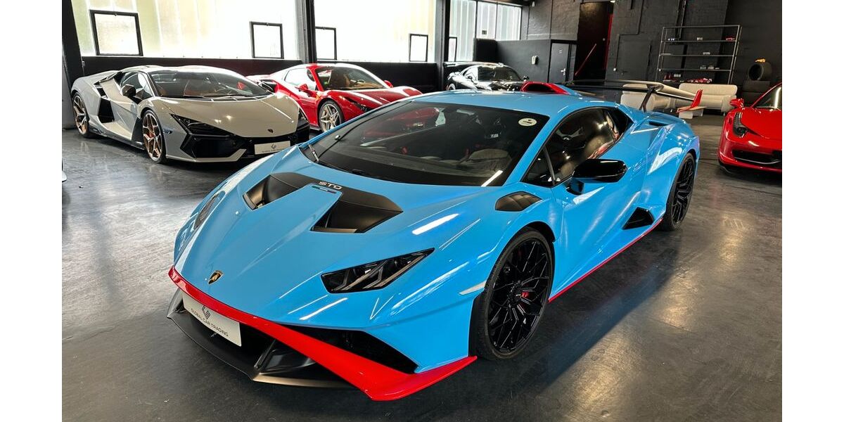 Lamborghini Huracán 9.386 km 336.900 &euro; Flensburg 24937