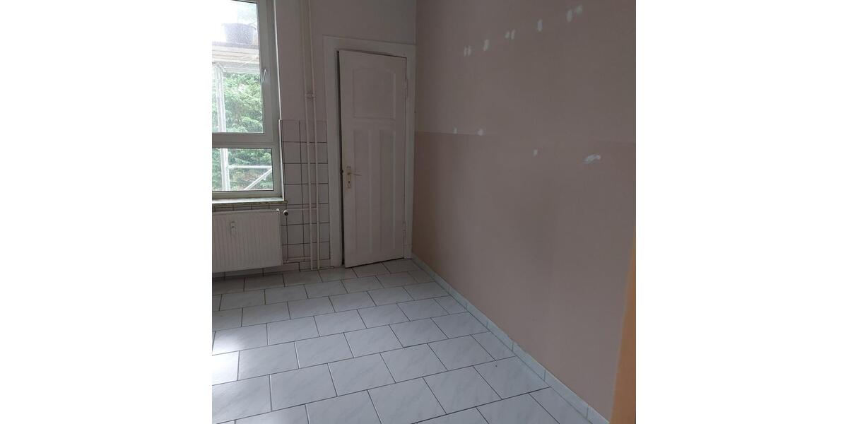 Etagenwohnung Flensburg Fruerlund - 4 Zimmer, 101 m&sup2;, 899&euro; | Angebot:23750426