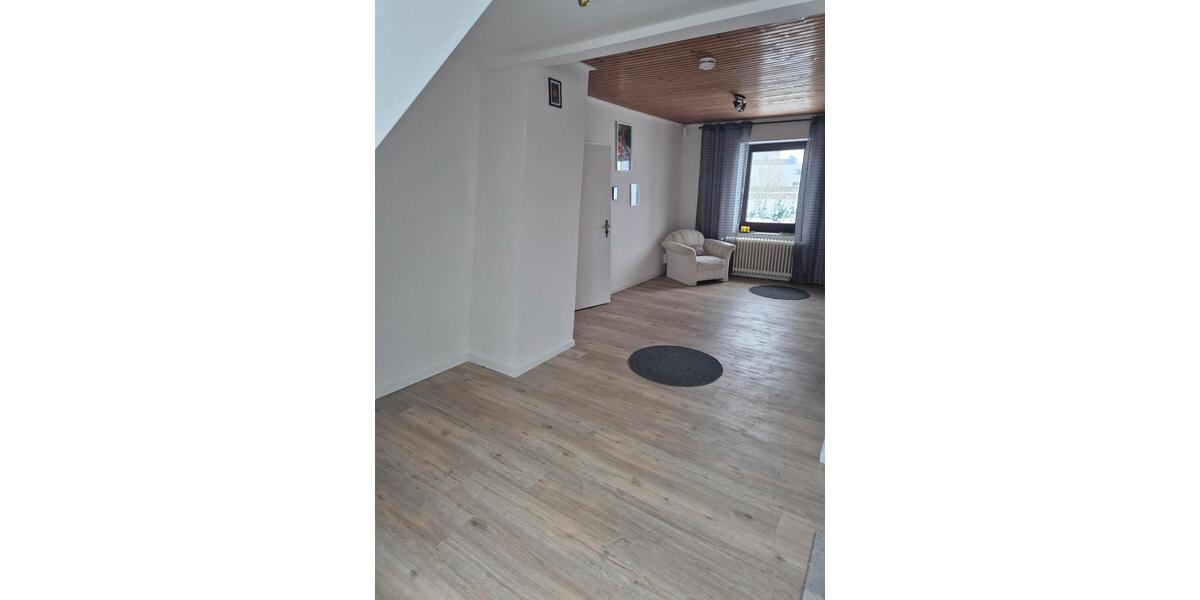 Dachgeschoßwohnung Flensburg - 2 Zimmer, 51 m&sup2;, 700&euro; | Angebot:24848796