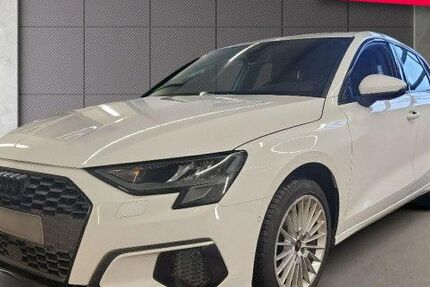 Audi A3 52.547 km 27.890 &euro; Flensburg 24941