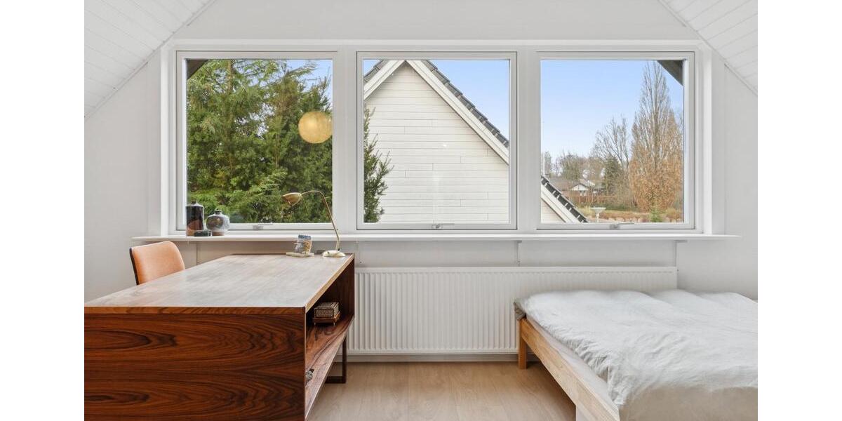 Einfamilienhaus Flensburg Altstadt - 7 Zimmer, 234 m&sup2;, 335.000&euro; | Angebot:25873897