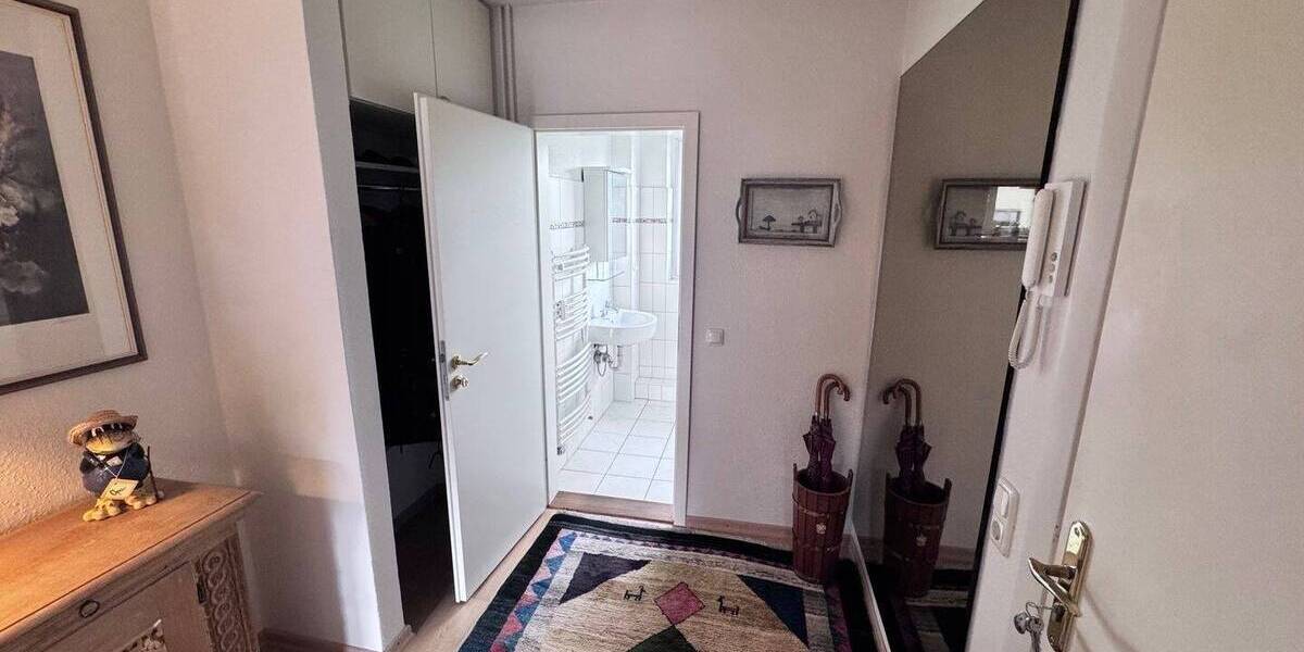 Etagenwohnung Flensburg Friesischer Berg - 4 Zimmer, 125 m&sup2;, 265.000&euro; | Angebot:25730394