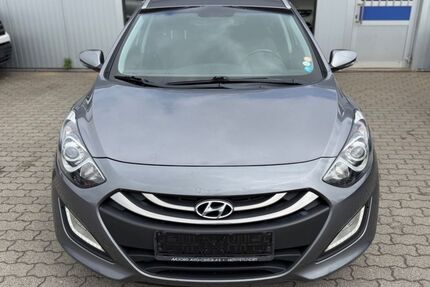 Hyundai i30 160.000 km 5.890 &euro; Flensburg 24941