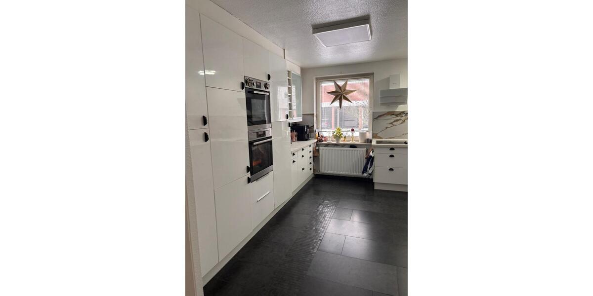 Einfamilienhaus Harrislee - 8 Zimmer, 300 m&sup2;, 850.000&euro; | Angebot:25355035