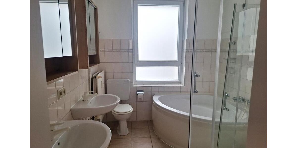 Etagenwohnung Flensburg - 2 Zimmer, 54 m&sup2;, 550&euro; | Angebot:25497942