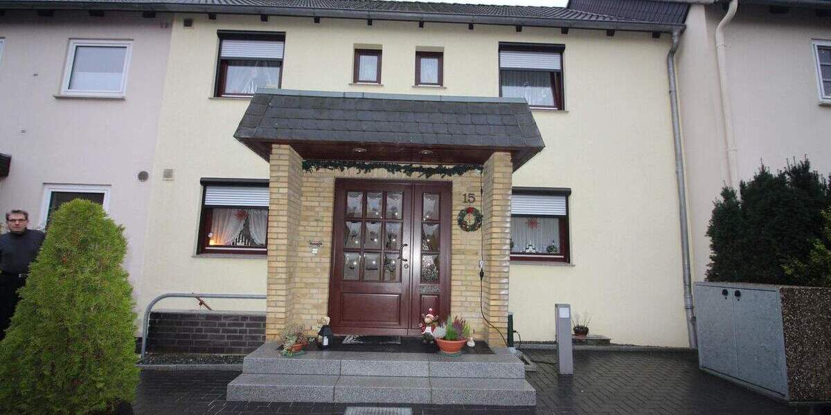 Reihenmittelhaus Flensburg Weiche - 6 Zimmer, 149 m&sup2;, 298.000&euro; | Angebot:25822645