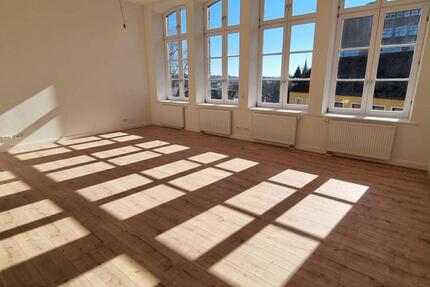 Wohnung Flensburg Altstadt - 1 Zimmer, 50 m&sup2;, 651&euro; | Angebot:26165827