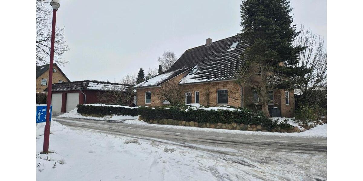 Einfamilienhaus Tolk - 6 Zimmer, 181 m&sup2;, 365.000&euro; | Angebot:24826213