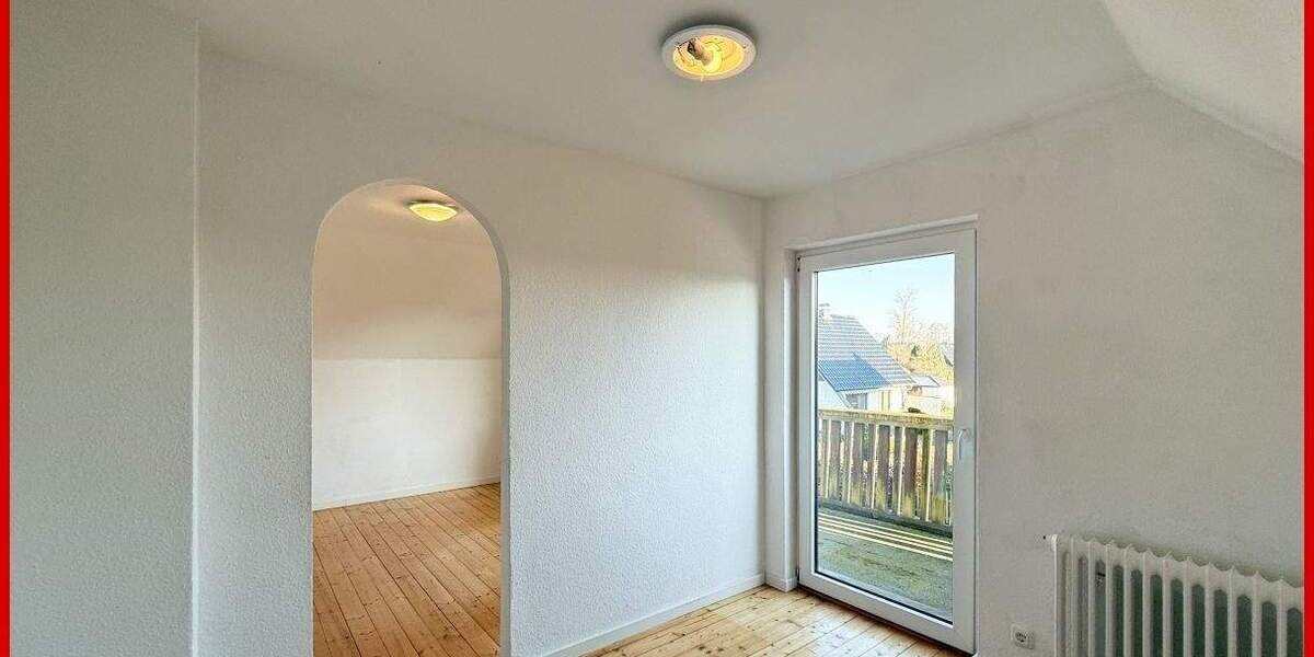 Einfamilienhaus Böklund - 4 Zimmer, 102 m&sup2;, 250.000&euro; | Angebot:25705500