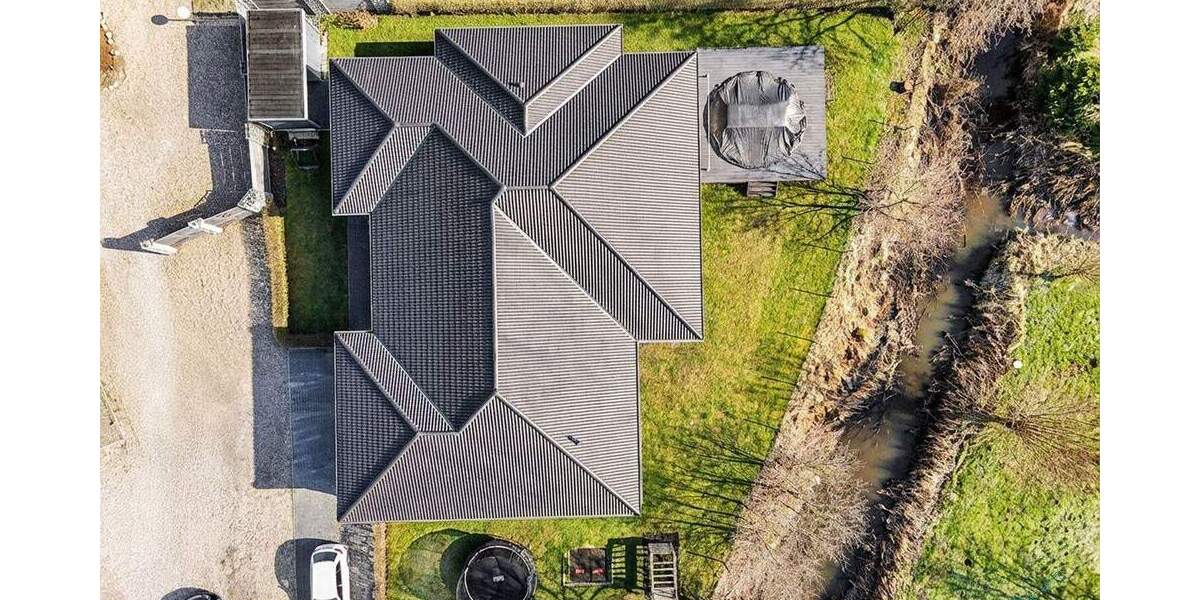 Bungalow Meyn - 4 Zimmer, 181 m&sup2;, 679.000&euro; | Angebot:25769185