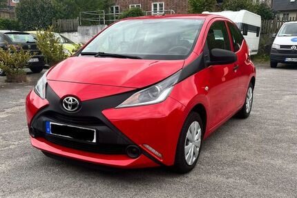 Toyota Aygo (X) 24.865 km 8.590 &euro; Flensburg 24944