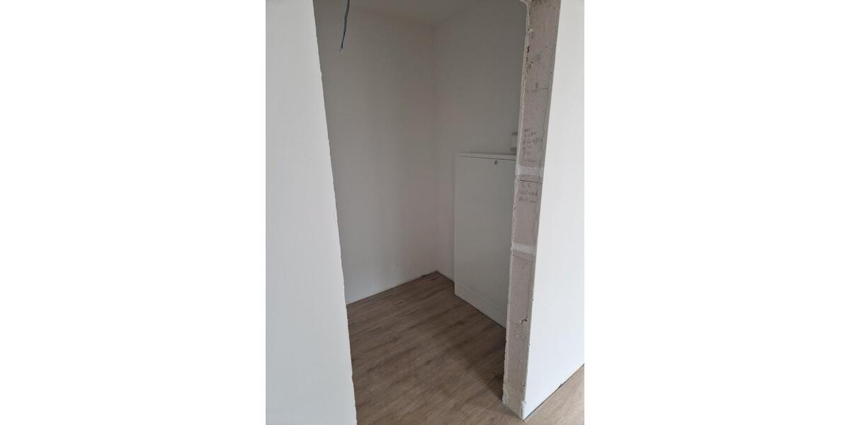 Etagenwohnung Oeversee - 3 Zimmer, 65 m&sup2;, 990&euro; | Angebot:26441888