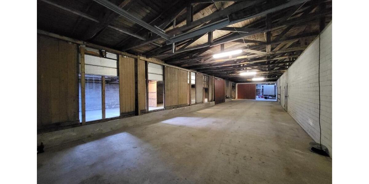 Einfamilienhaus Neuberend - 11 Zimmer, 263 m&sup2;, 750.000&euro; | Angebot:24739604