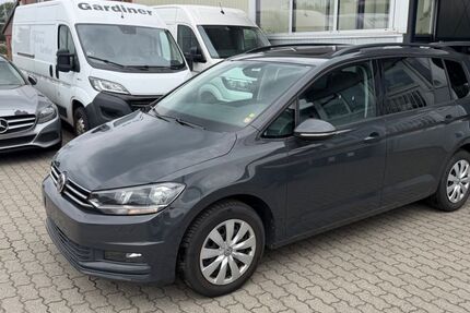 VW Touran 133.000 km 15.990 &euro; Flensburg 24941