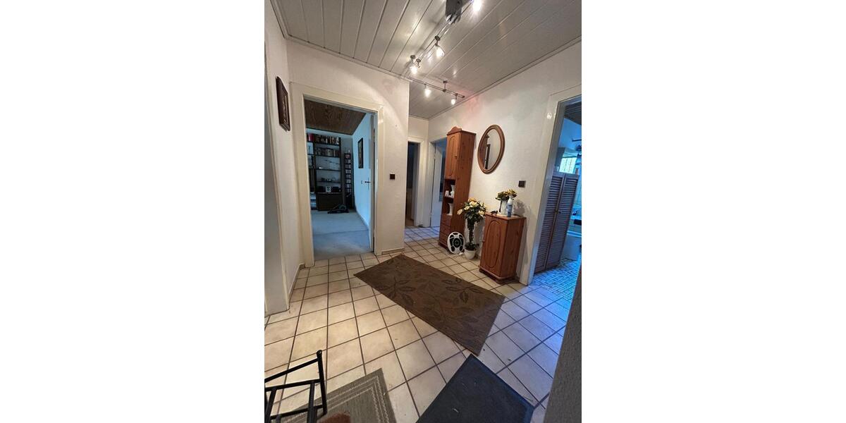 Hochparterre Flensburg Fruerlund - 2.5 Zimmer, 65 m&sup2;, 175.000&euro; | Angebot:25408183