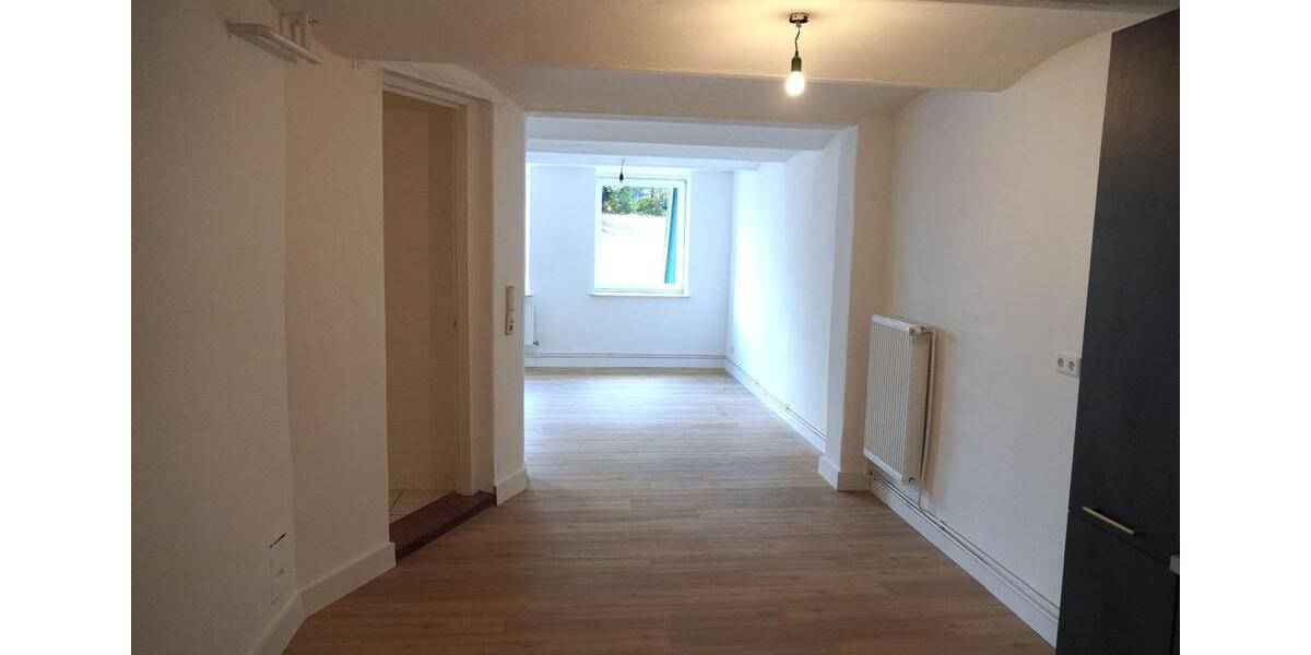 Etagenwohnung Flensburg Altstadt - 3 Zimmer, 81 m&sup2;, 680&euro; | Angebot:25940786